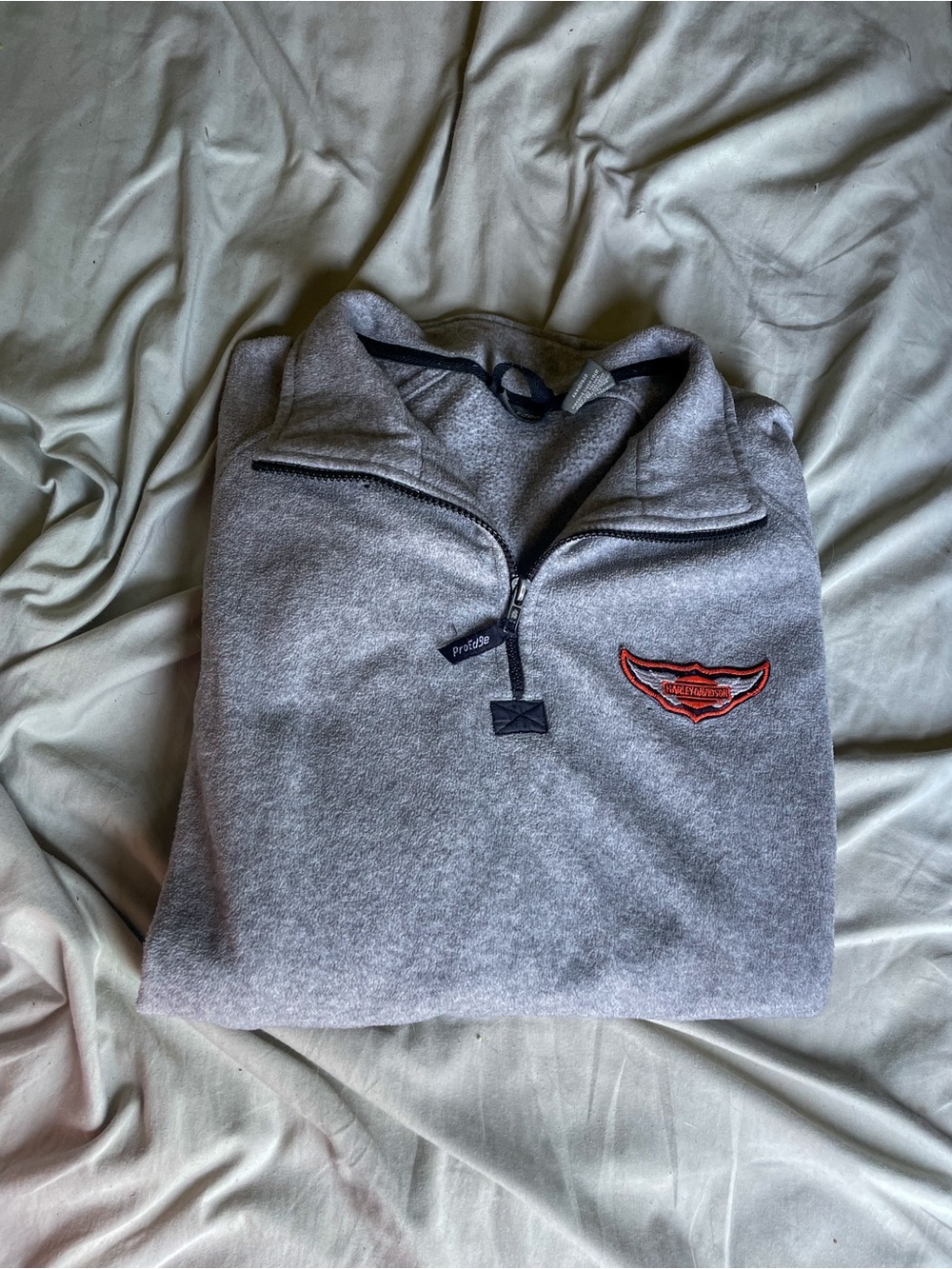 Pro Edge Gray Quarter-Zip Pullover with Red Patch Harley Davidson logo